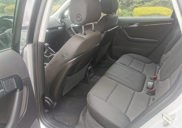 Audi A3 cena 38500 przebieg: 127250, rok produkcji 2011 z Legnica małe 106